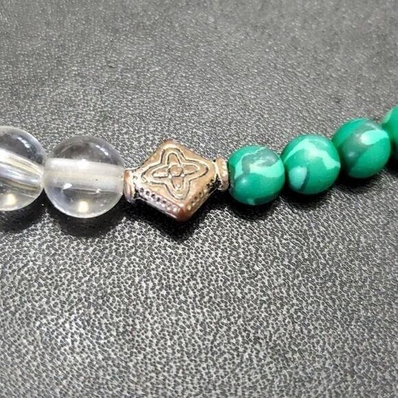 ***Sale*** Silver tone and green lucky bracelet - Picture 3 of 9